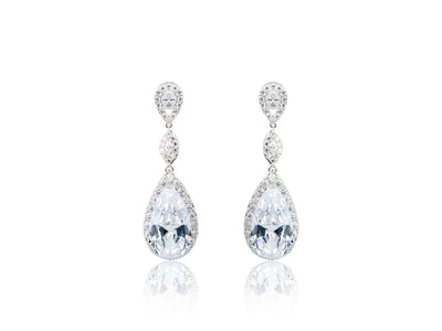 Add a Touch of Glamour with Dangling Diamond Drop Earrings