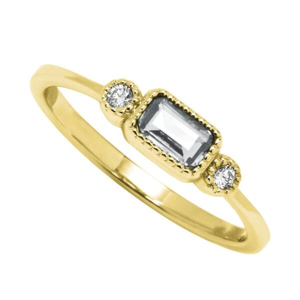 Yellow 10 Karat Ring With One = 5.00X3.00Mm Emeral