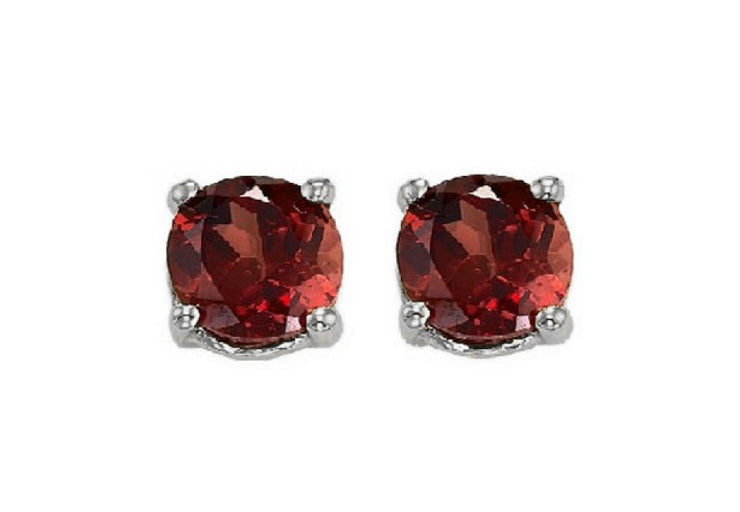 White 14 Karat 4Mm Garnet Stud Earrings