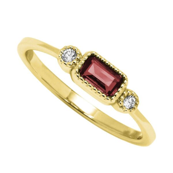 Yellow 10 Karat Ring With One = 5.00X3.00Mm Emeral